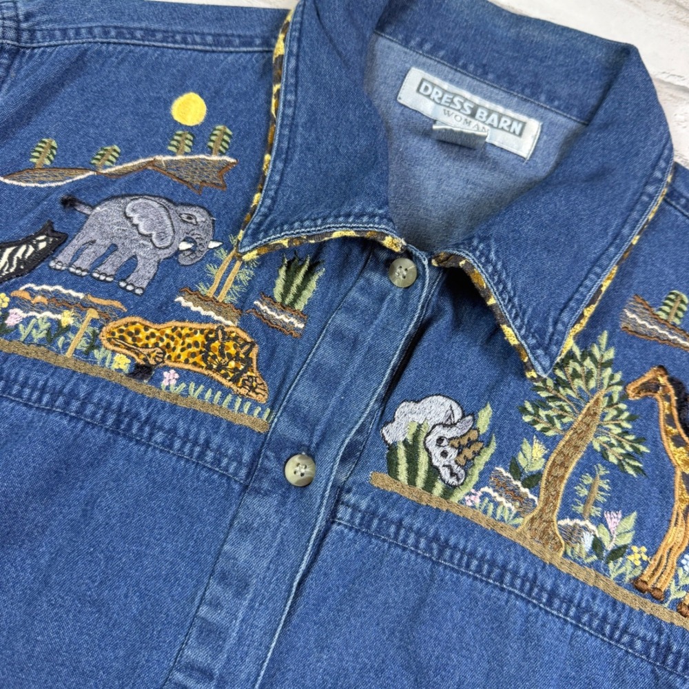 Dress Barn Vintage 90s Denim Shirt Women 1X Blue Safari Animal Embroidered EUC